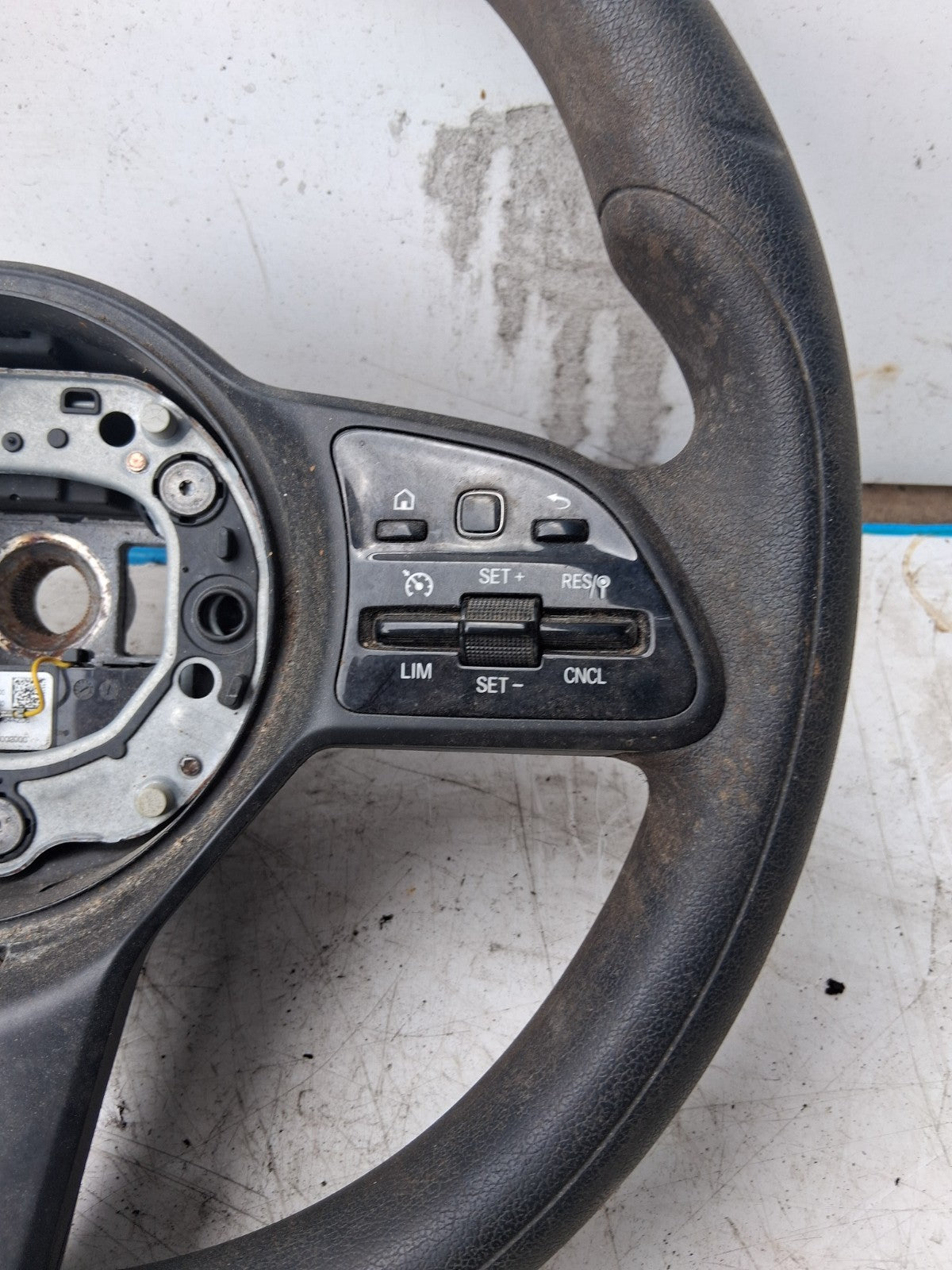 2024 MERCEDES BENZ SPRINTER W907 MULTIFUNCTIONAL STEERING WHEEL A9074600104