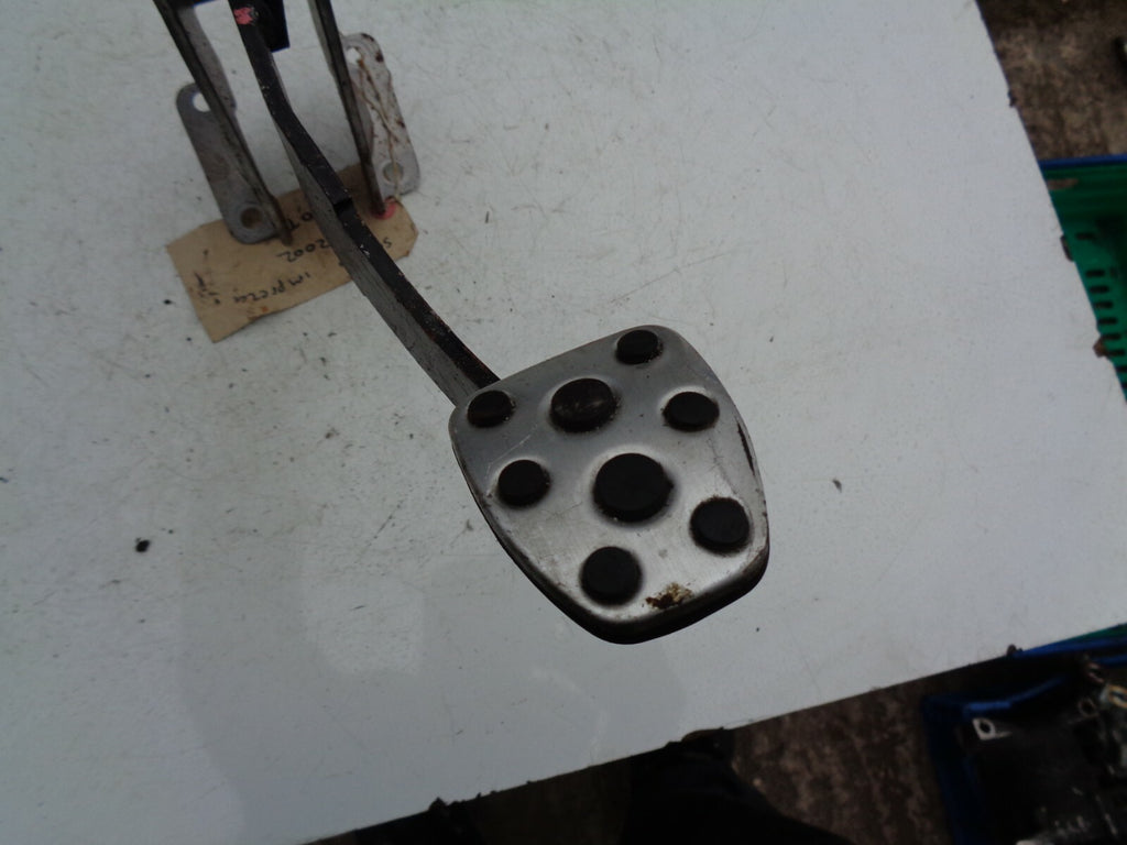 SUBARU IMPREZA 2.0 T 2002 MANUAL BRAKE FOOT PEDAL ASSEMBLY UNIT