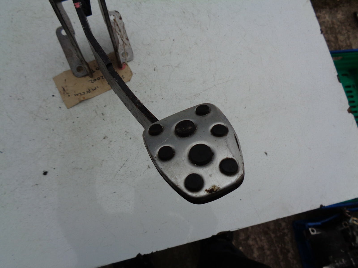 SUBARU IMPREZA 2.0 T 2002 MANUAL BRAKE FOOT PEDAL ASSEMBLY UNIT