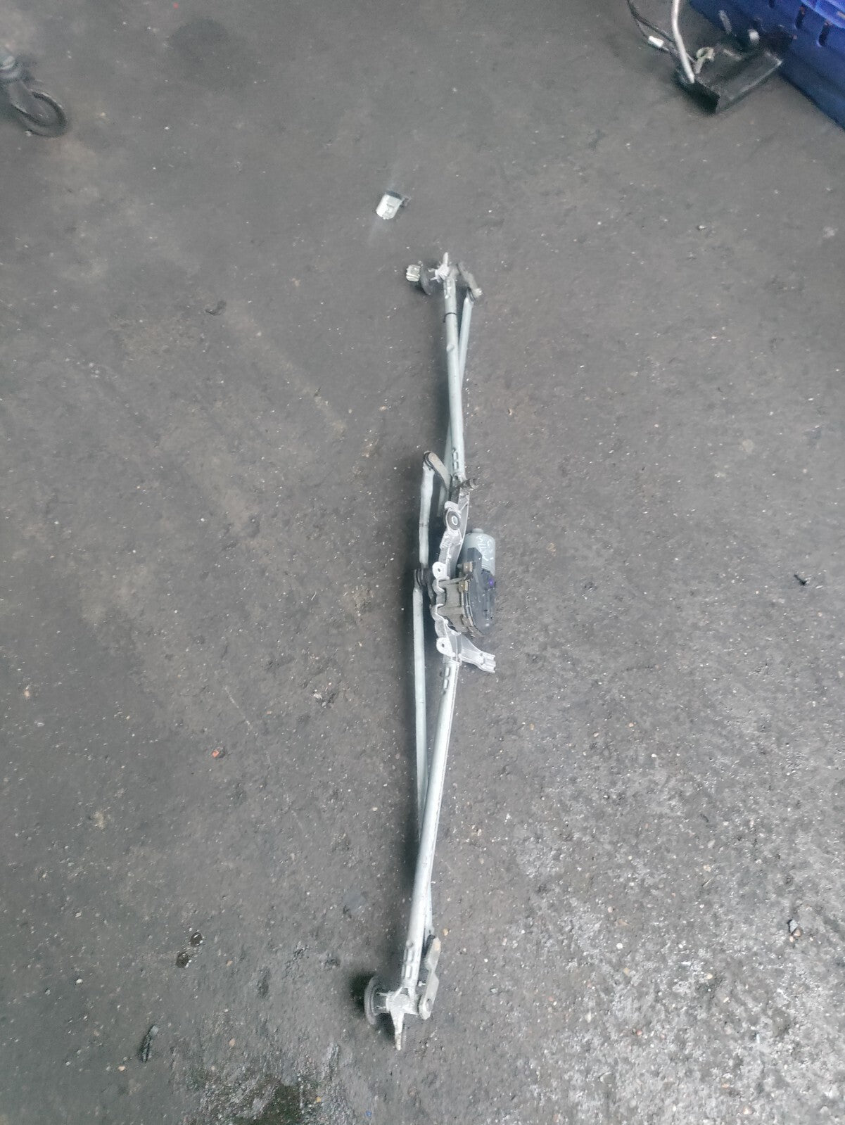 2010 VAUXHALL ASTRA J MK6 WIPER MOTOR & LINKAGE 13262436