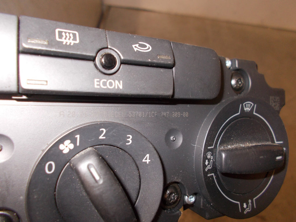 VOLKSWAGEN GOLF PLUS 2005 MK5 CLIMATE CONTROL UNIT MODULE