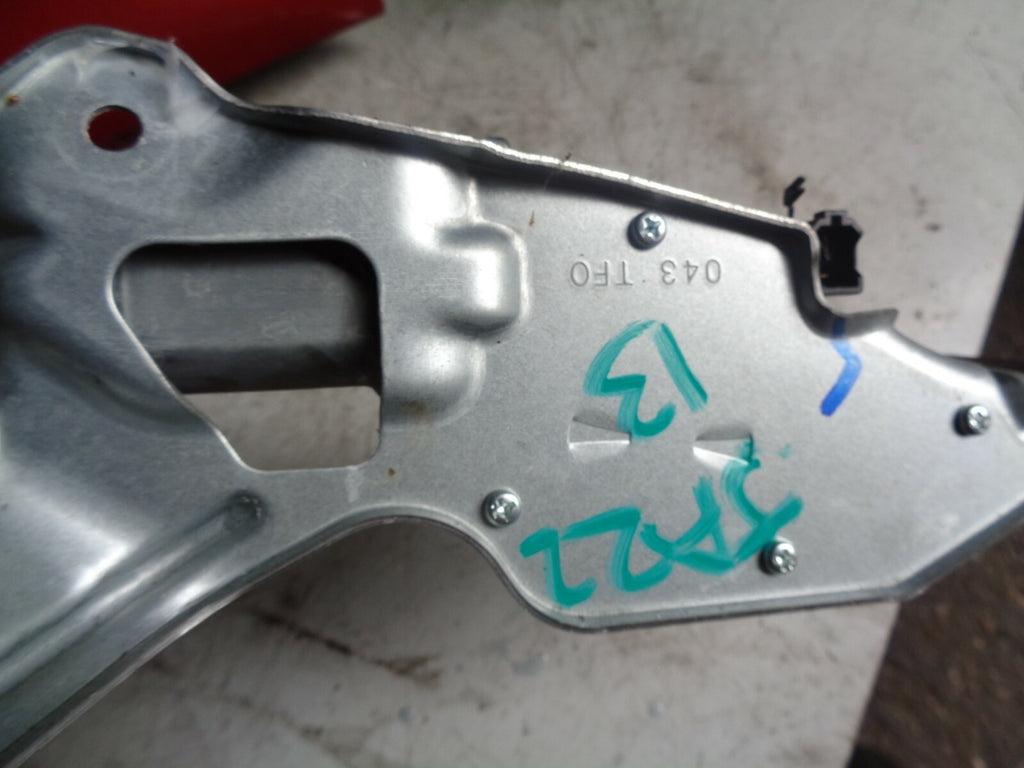 HONDA JAZZ 2013 MK3 REAR TAILGATE WINDOW GLASS WIPER MOTOR 043TF0