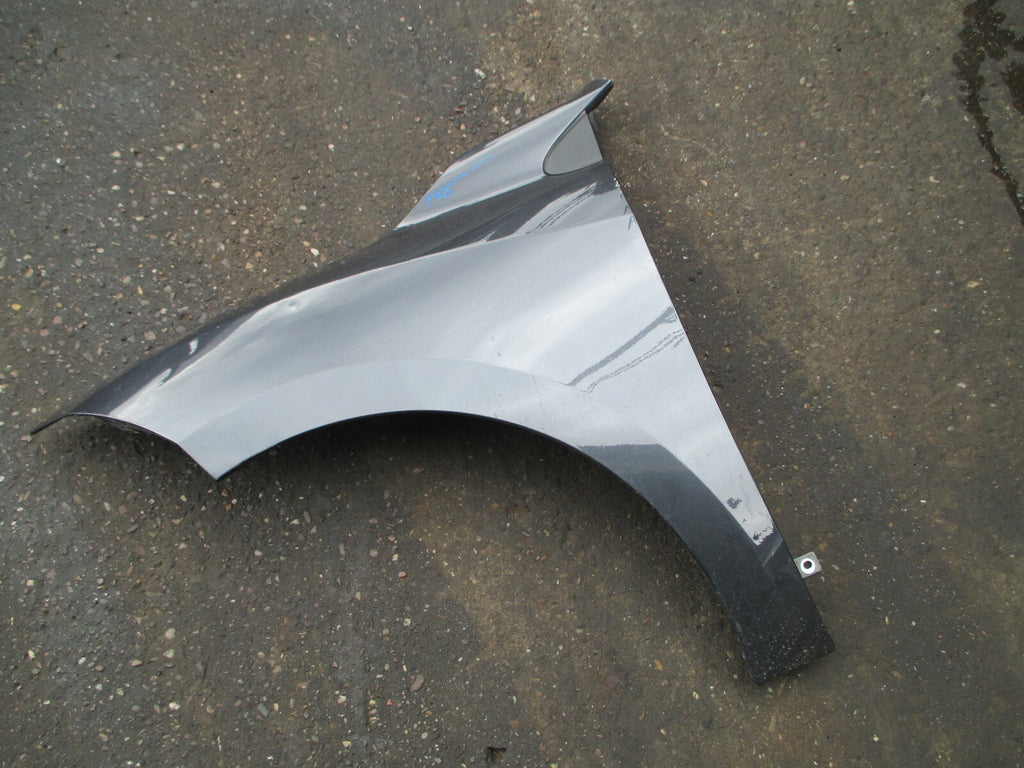 RENAULT MEGANE MK3 2013 3 DOOR NS PASSENGER SIDE WING PANEL GRIS ECLIPSE