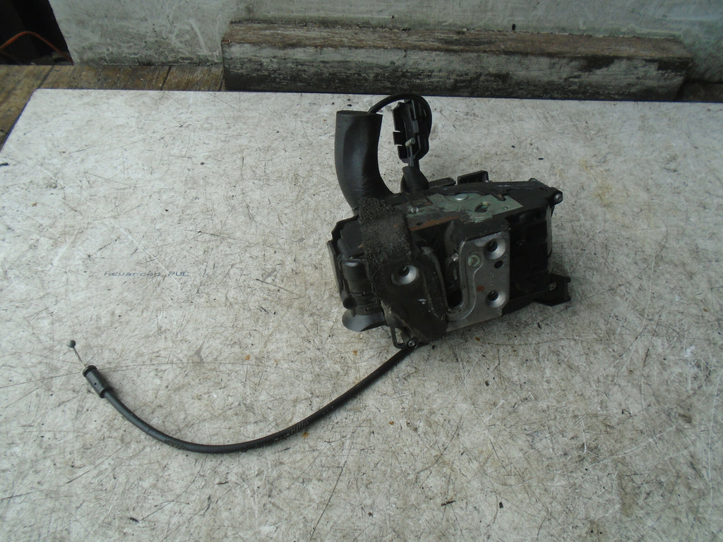 RENAULT MEGANE MK3 2015 NSF PASSENGER SIDE FRONT DOOR LOCK MECHANISM