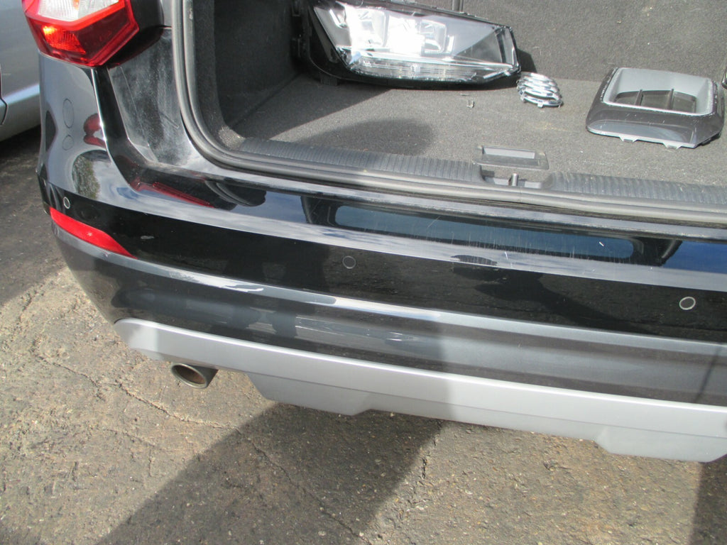AUDI Q2 MK1 2020 COMPLETE REAR BUMPER & LOWER TRIM DIFFUSER BLACK
