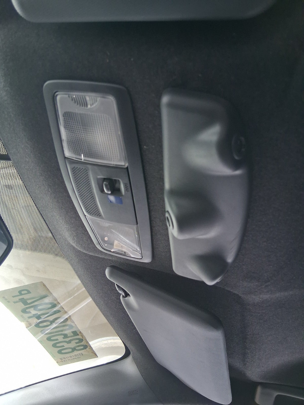 2020 MITSUBISHI ASX OSF FRONT INTERIOR ROOF READING COURTESY LIGHT
