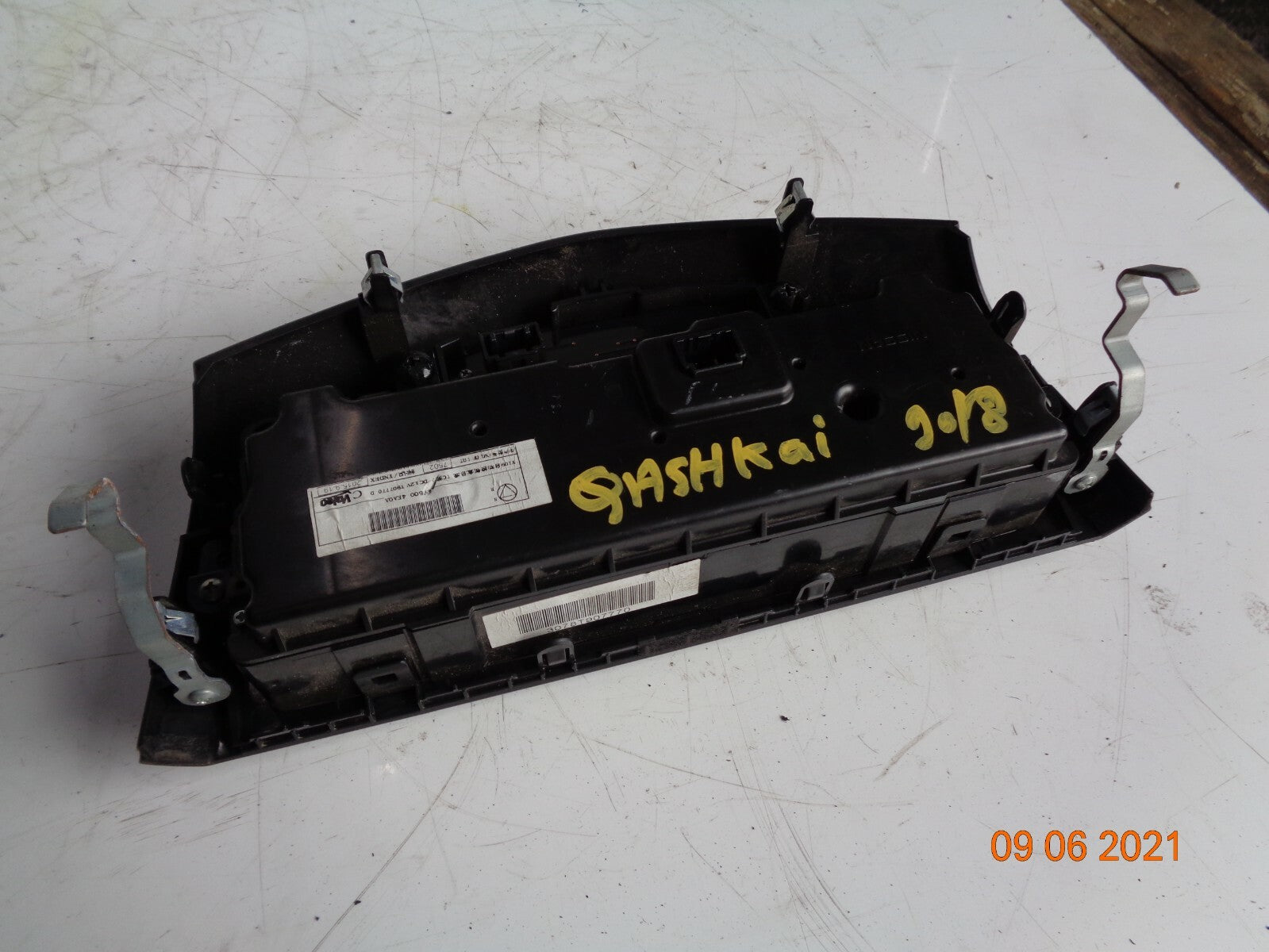 NISSAN QASHQAI MK2 J11 2018 HEATER AC CLIMATE CONTROL SWITCH PANEL FIRE DAMAGED