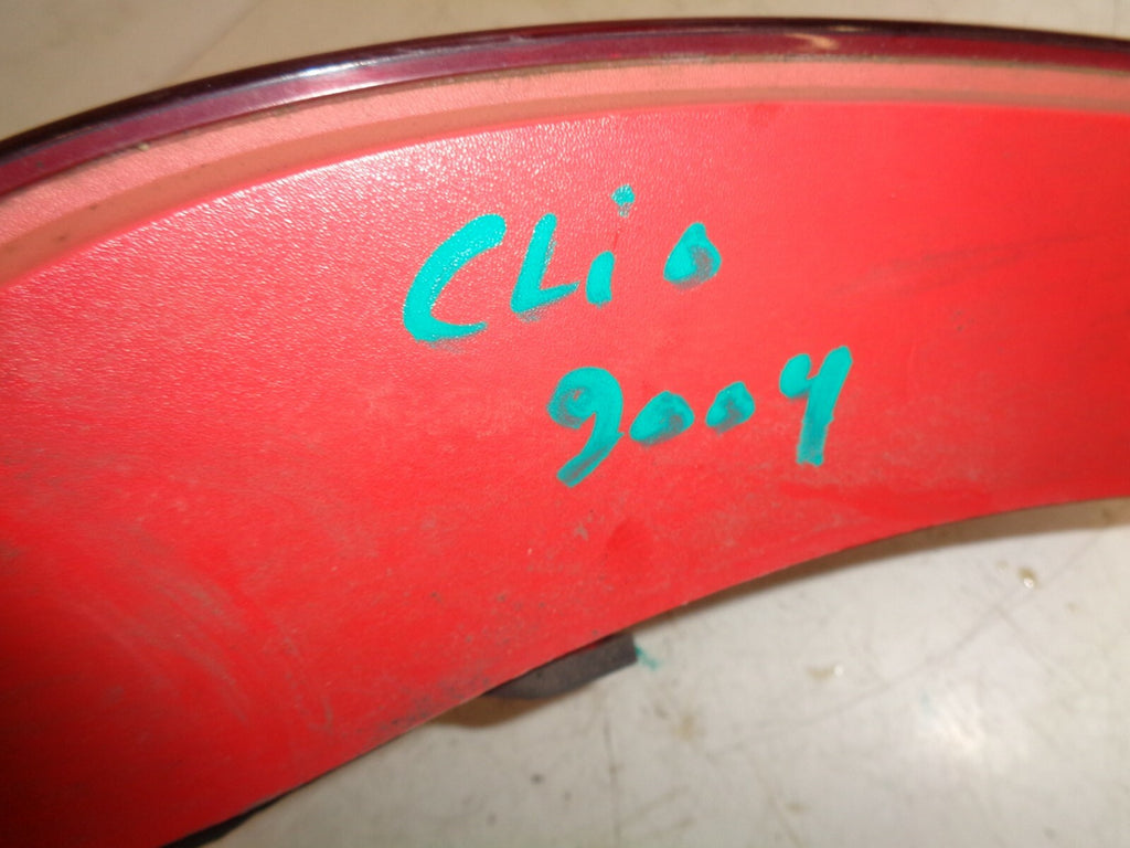 RENAULT CLIO 2004 MK2 OSR DRIVER SIDE REAR TAILLIGHT TAILLAMP