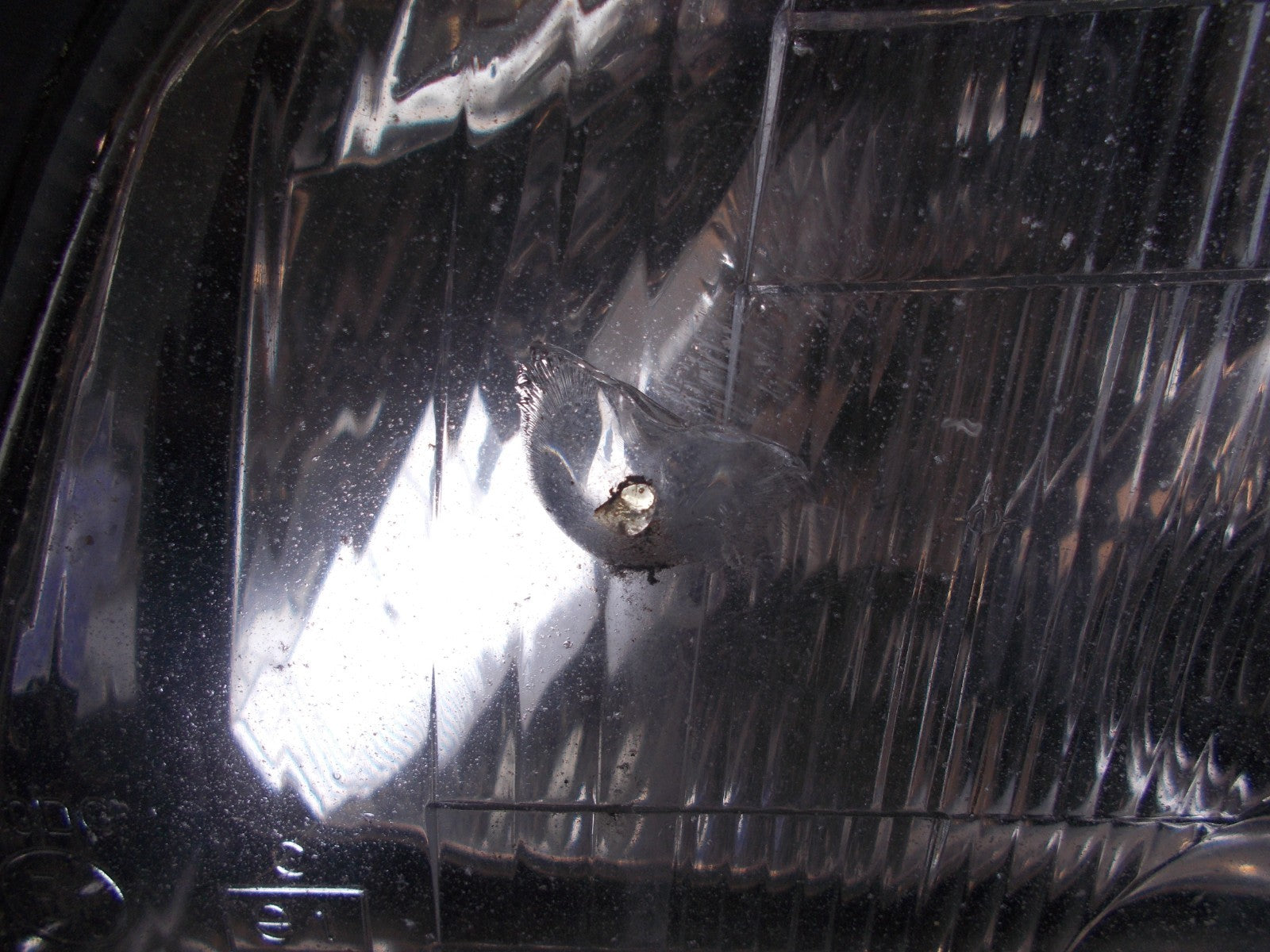AUDI A8 D2 4D (MK1) 1992-99 PRE FACELIFT NS PASSENGER SIDE HEADLIGHT 4D0945003M