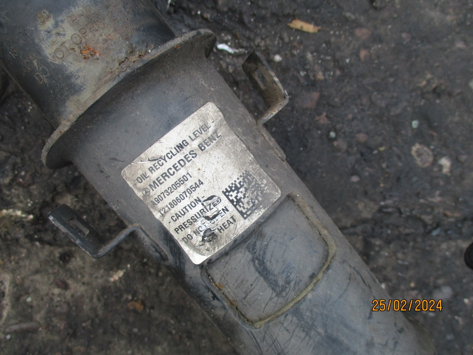 MERCEDES BENZ SPRINTER W907 2022 NSF PASSENGER FRONT SHOCK ABSORBER A9073205501