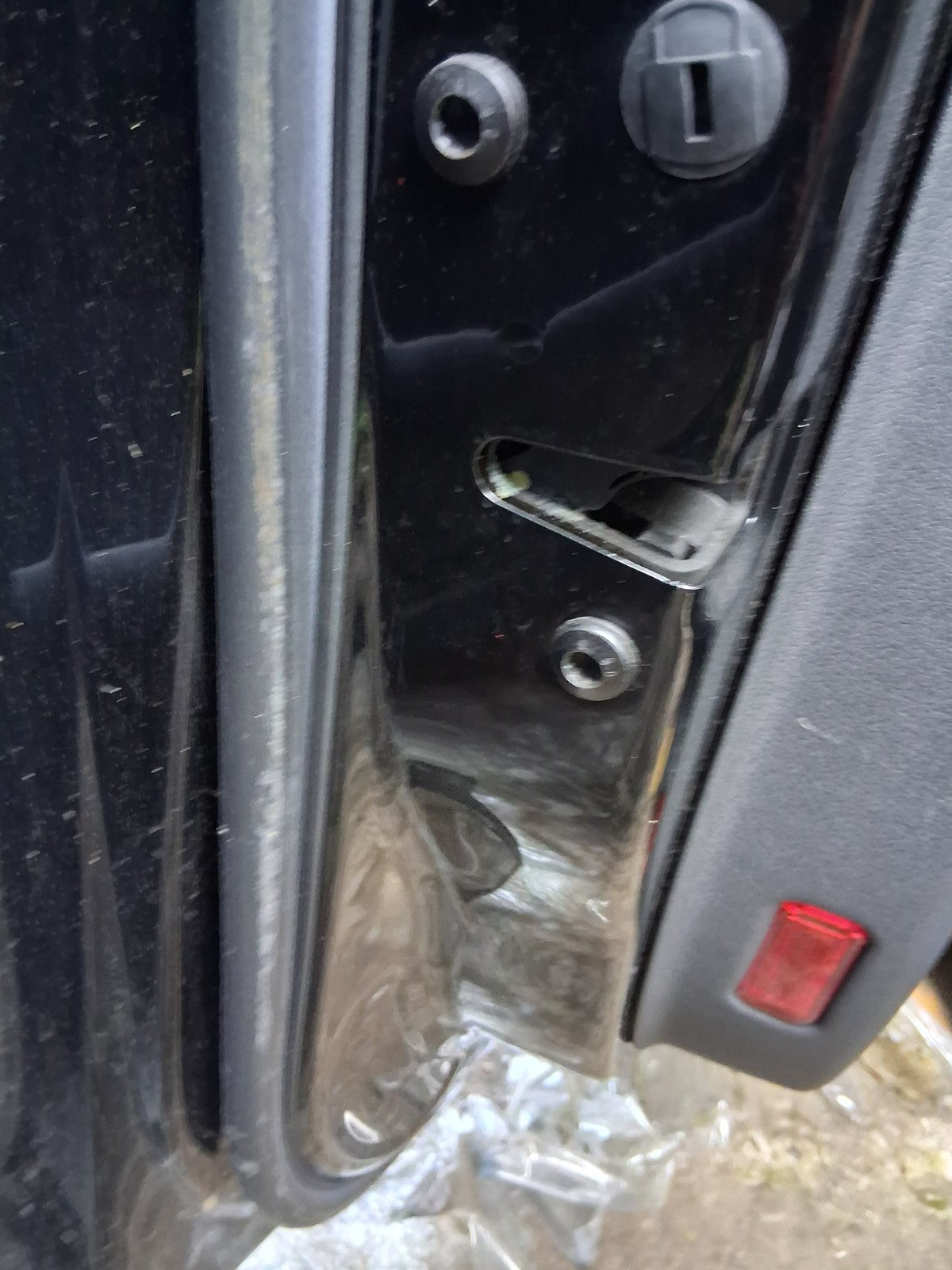 2015 AUDI A5 HATCHBACK 5 DOOR NSF PASSENGER SIDE FRONT LEFT DOOR LOCK MECHANISM