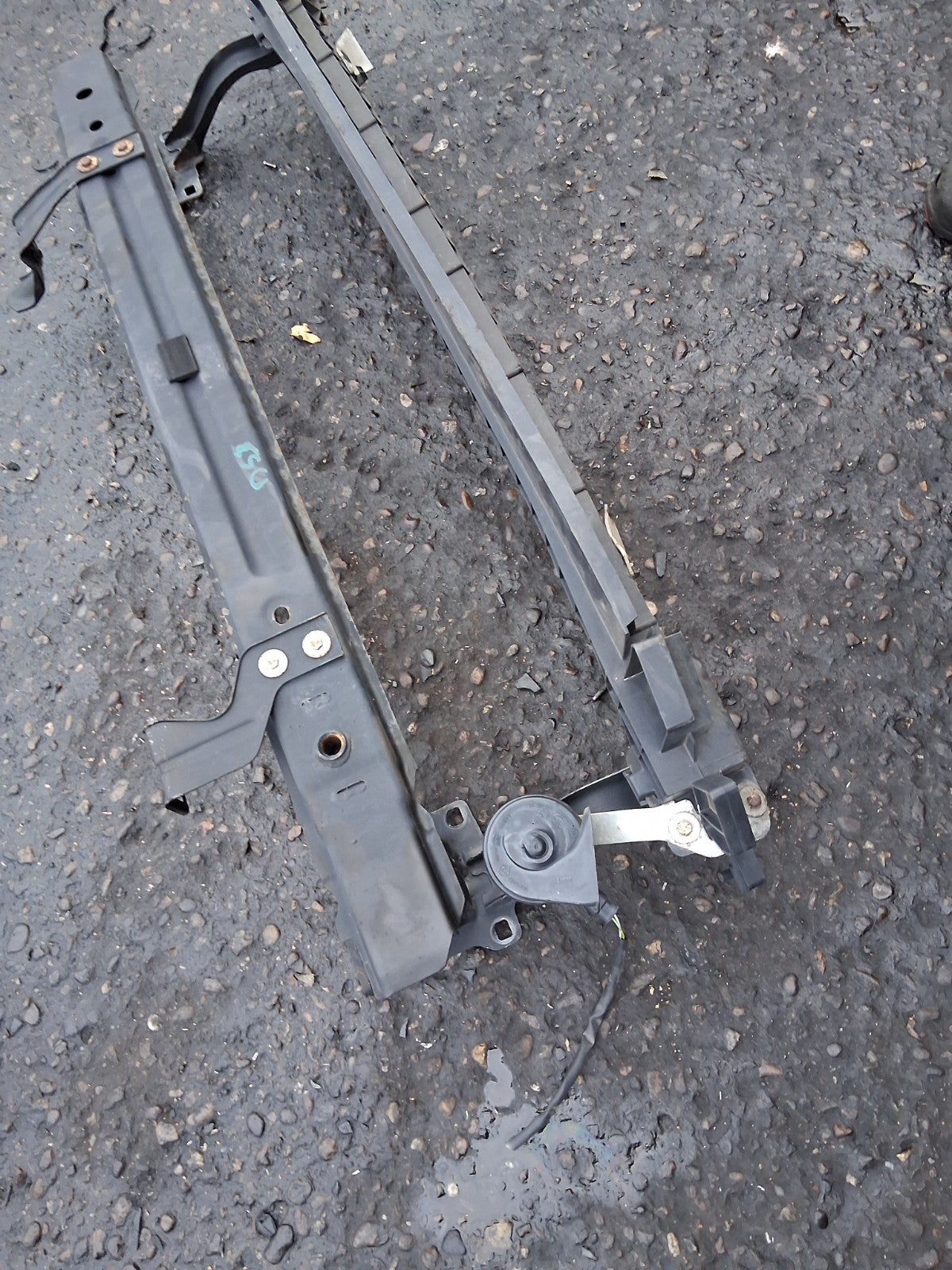 2012 CITROEN DS3 MK1 1.6 DIESEL FRONT BUMPER CRASH BAR REINFORCEMENT BAR