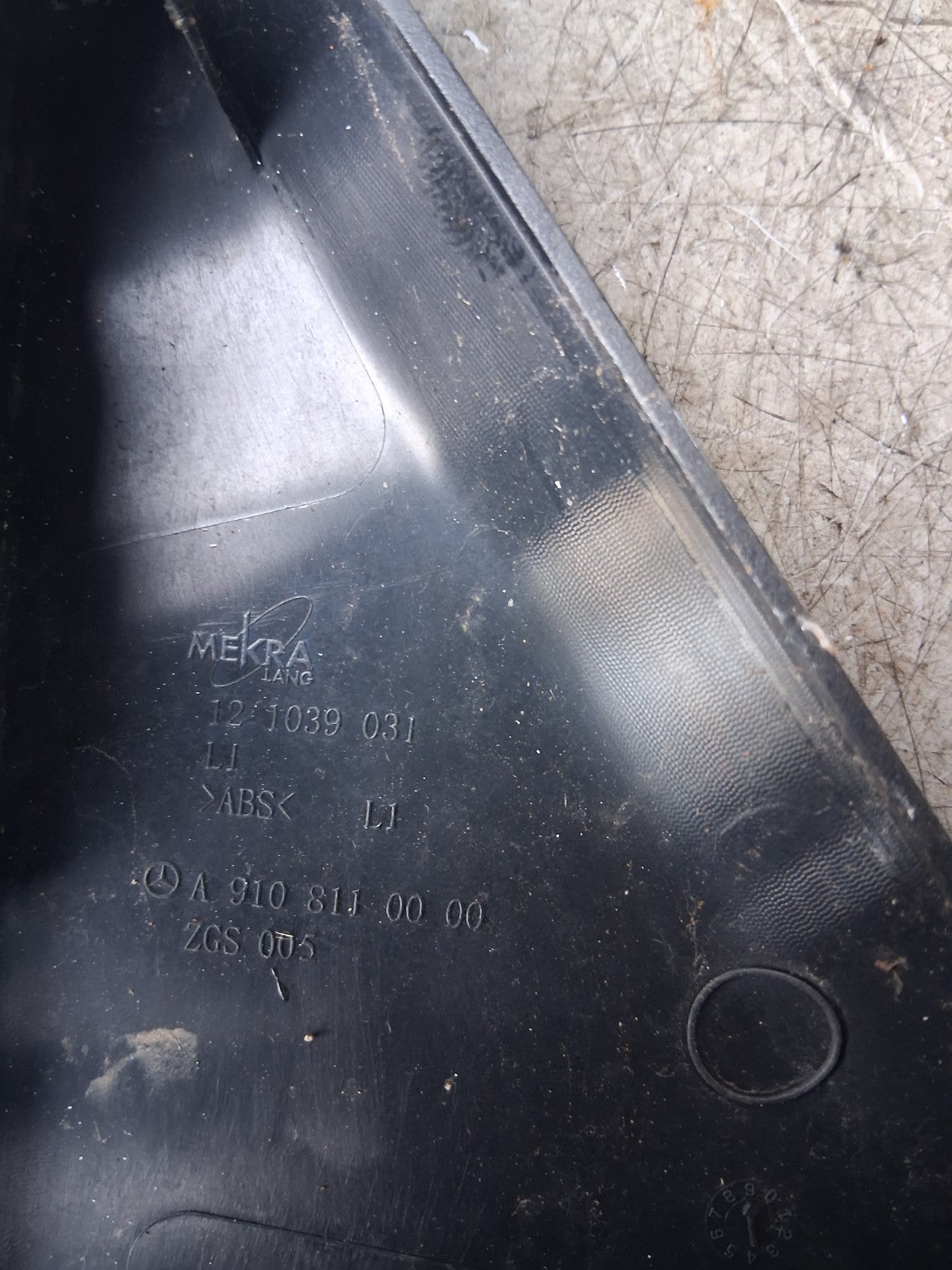 2023 MERCEDES SPRINTER WING MIRROR INNER TRIM COVER A9108110000