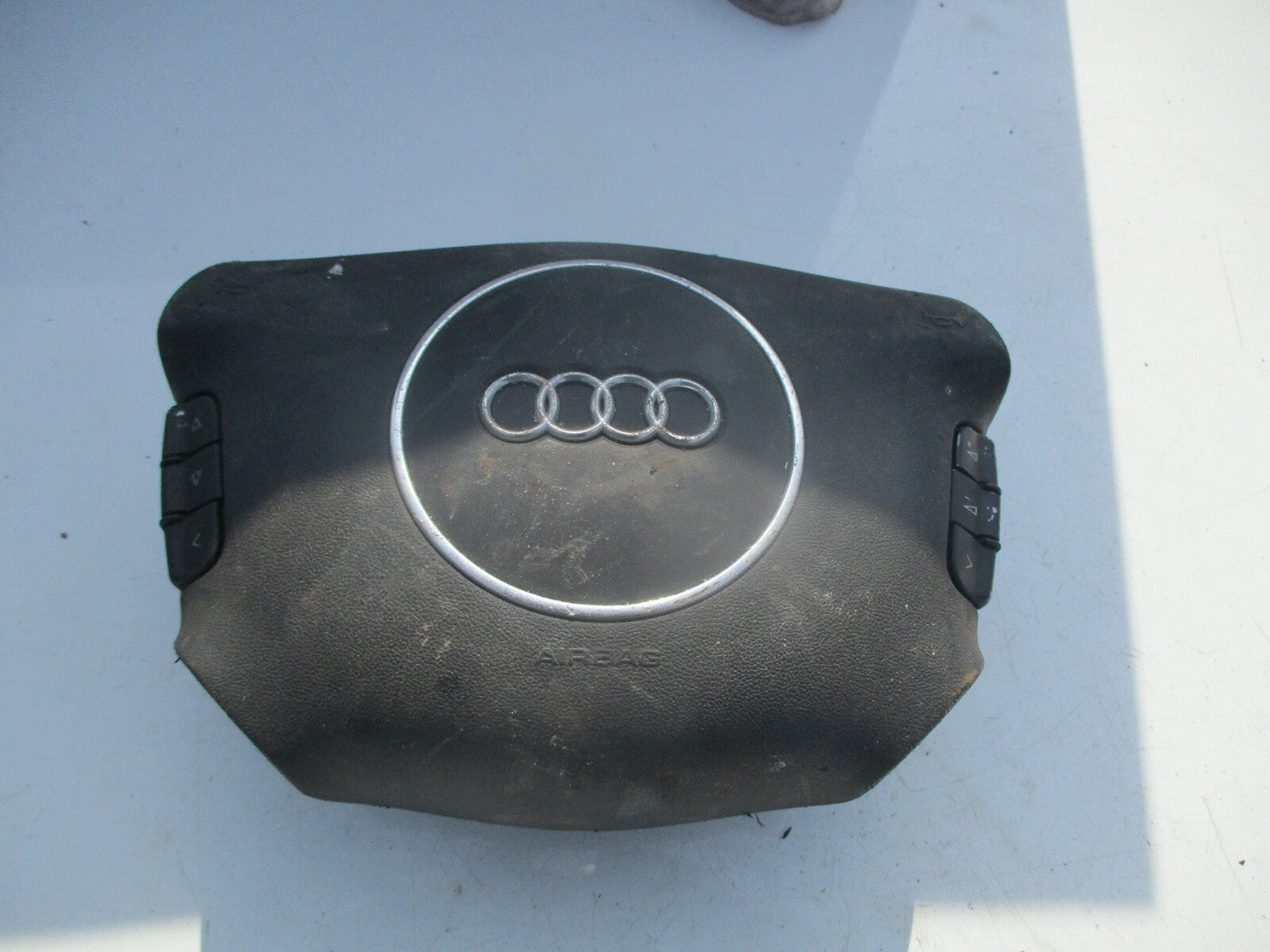AUDI A4 B6 STEERING WHEEL SAFETY BAG 8E0 880 201 M 6PS