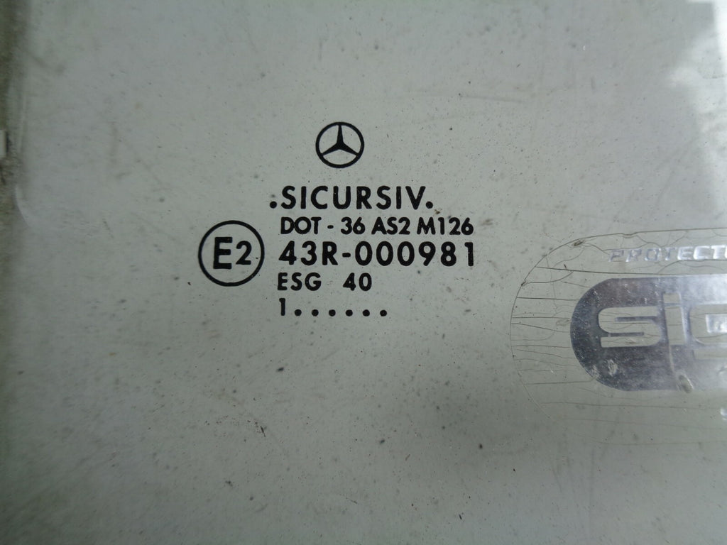 MERCEDES BENZ VITO VAN 2001 FRONT OS DRIVER SIDE DOOR  GLASS