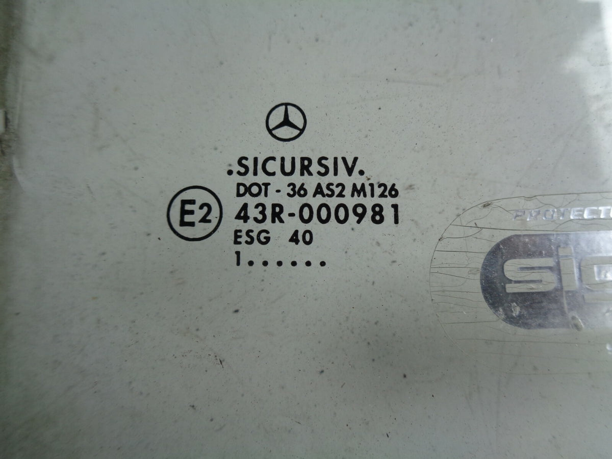 MERCEDES BENZ VITO VAN 2001 FRONT OS DRIVER SIDE DOOR  GLASS