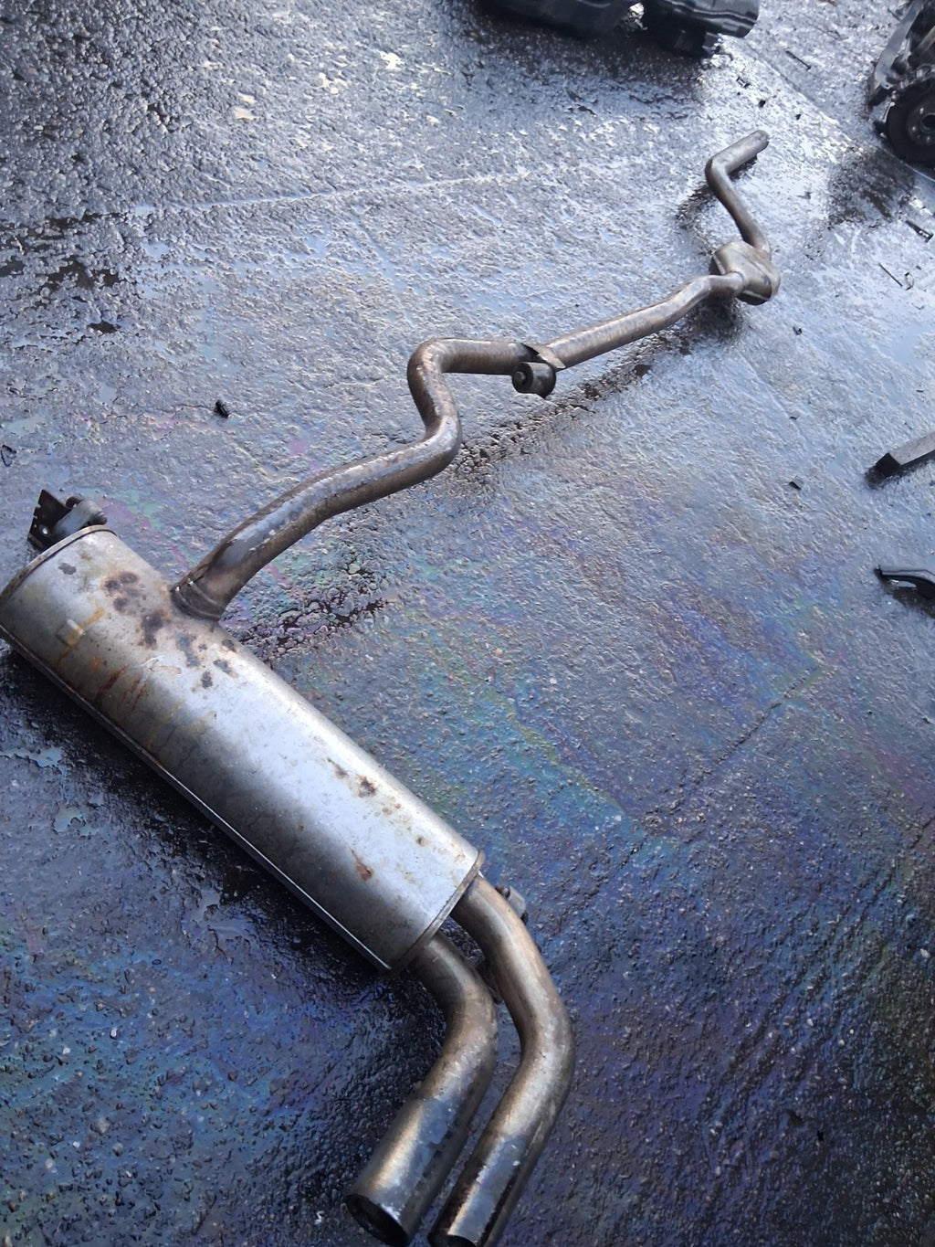 2010 BMW 5 SERIES F10 2.0 DIESEL EXHAUST PIPE BACK BOX 8515027
