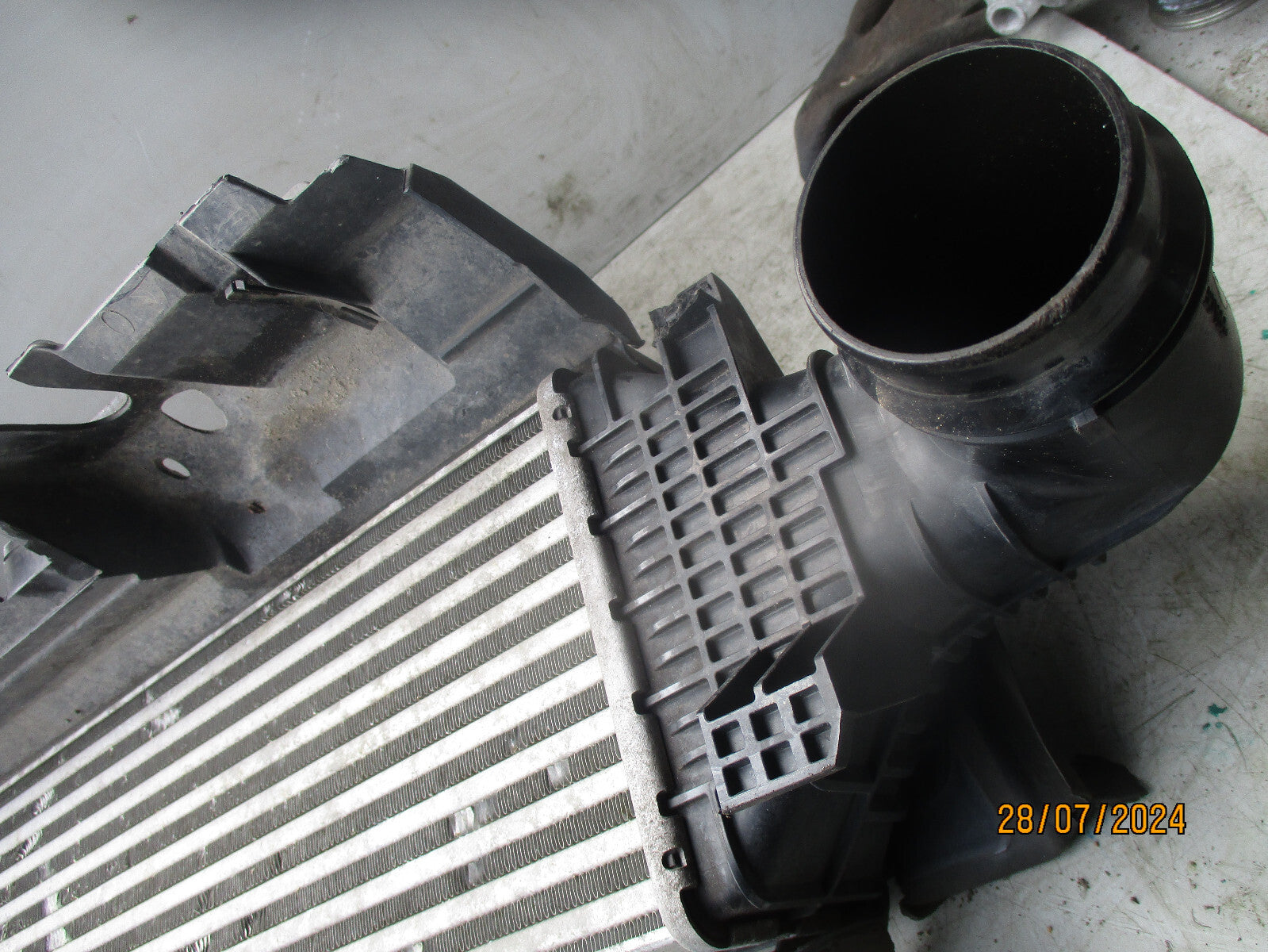 2012 MERCEDES C CLASS 2.1 DIESEL INTERCOOLER RADIATOR A204500020