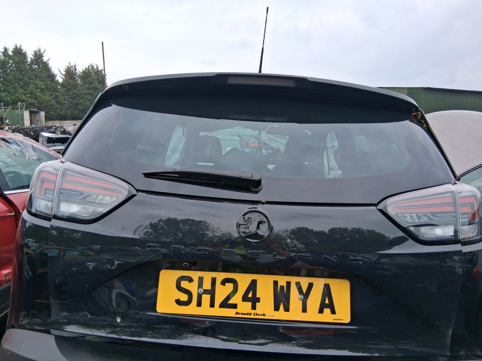 2024 VAUXHALL CROSSLAND BARE TAILGATE BOOTLID DIAMOND BLACK METALLIC 23G