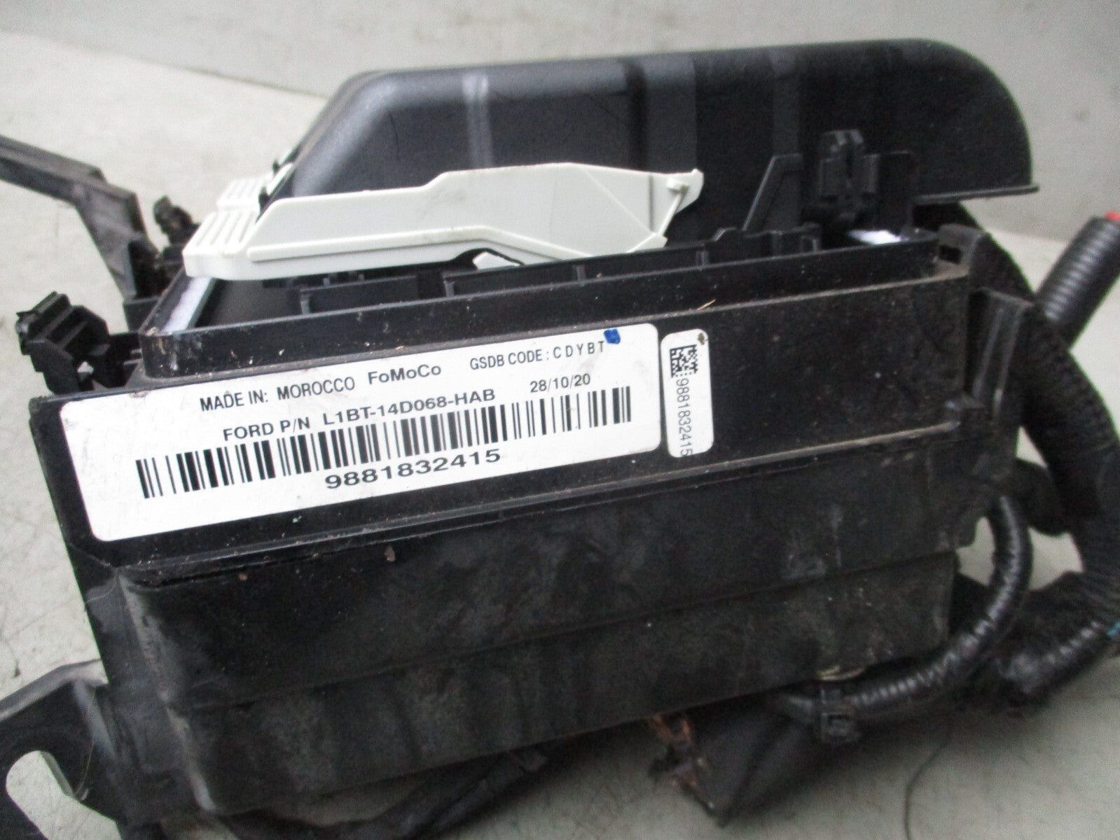 2021 FORD FIESTA MK8 FUSE BOX CONTROL MODULE UNIT 61BT14D068HAB