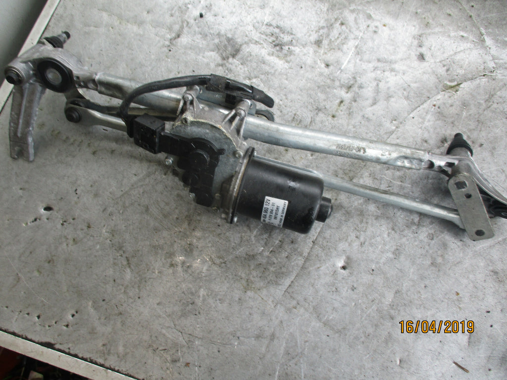 BMW 3 SERIES E90 2007 WINDSCREEN WIPER MOTOR & LINKAGES 697826401
