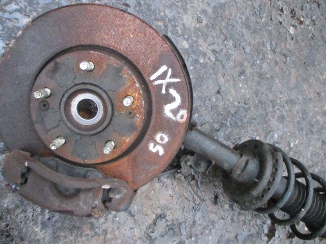 HYUNDAI IX20 2018 1.6 DIESEL MANUAL OS DRIVER SIDE FRONT SHOCK CALIPER LEG HUB
