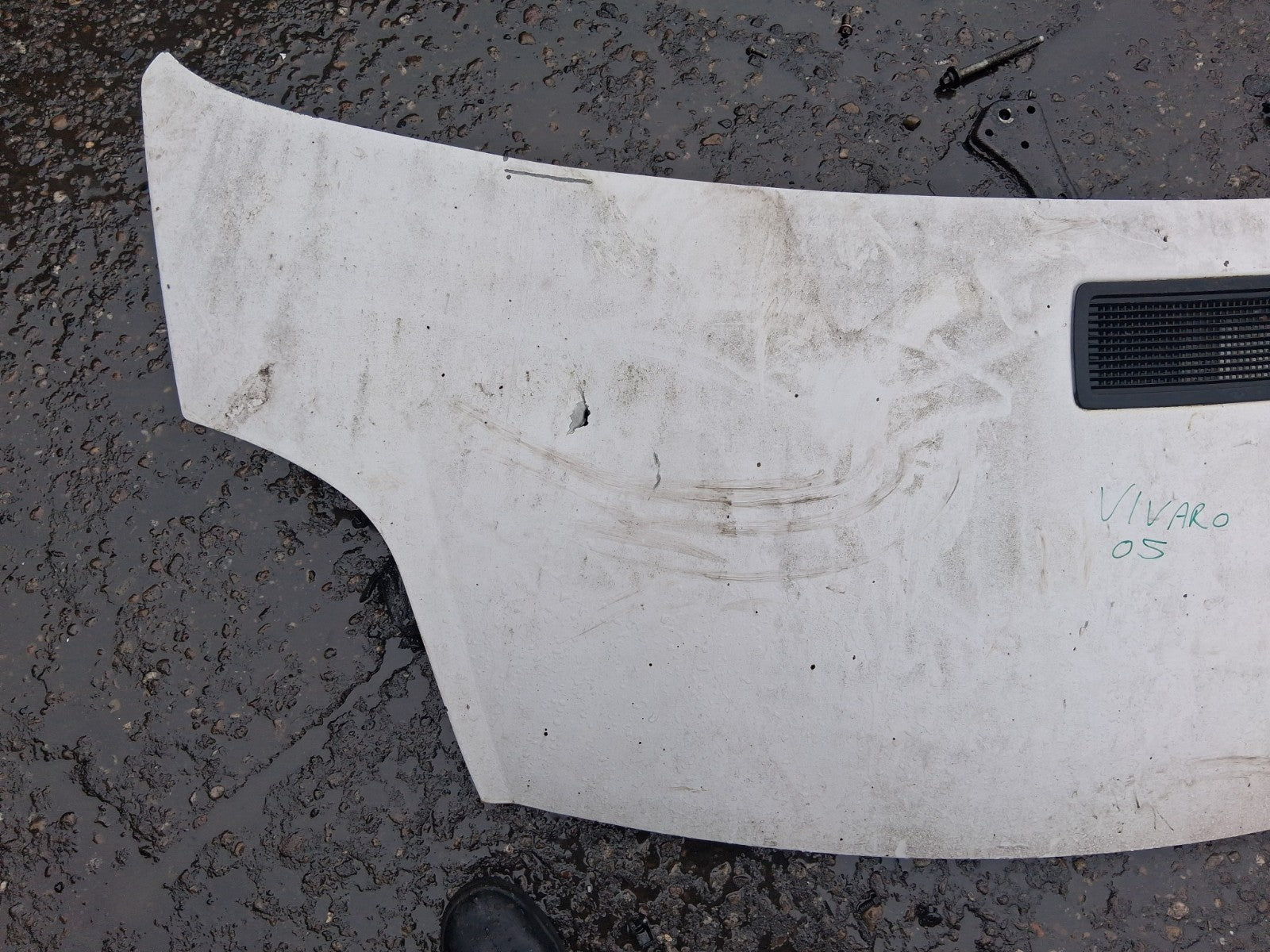 2005 VAUXHALL VIVARO MK1 FRONT BONNET HOOD PANEL WHITE