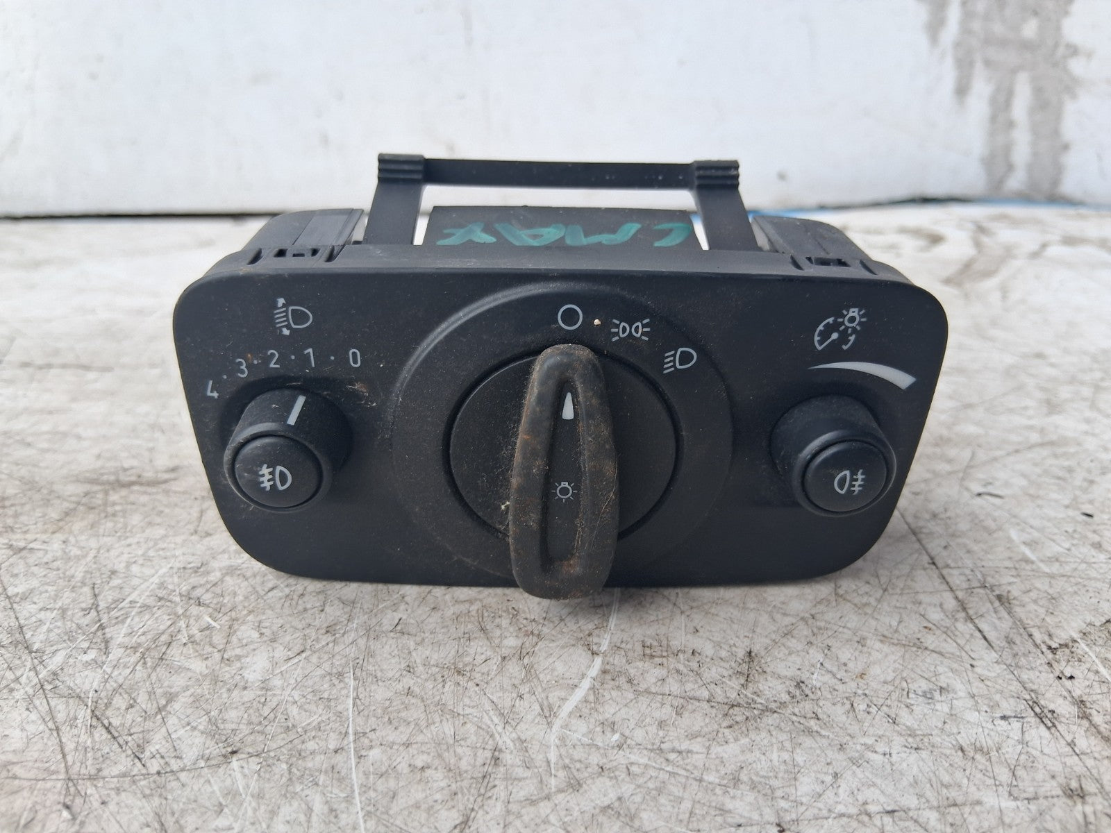 2016 FORD C MAX MK2 HEADLIGHT CONTROL SWITCH AV6T13A024AC
