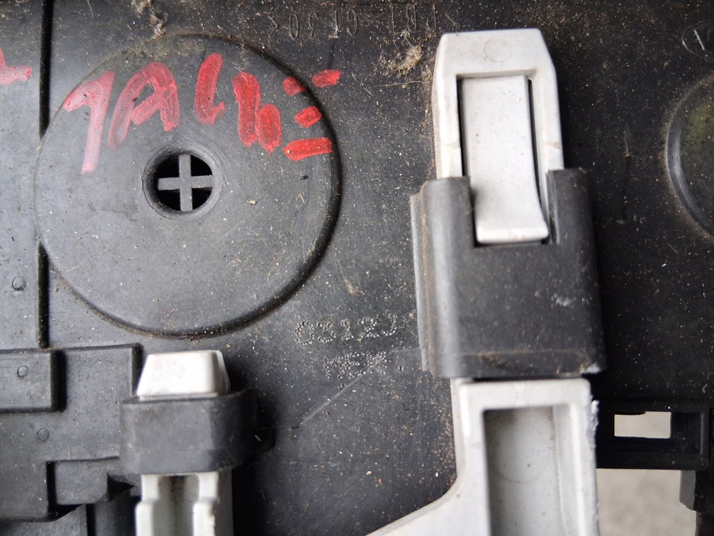 KIA SPORTAGE MK3 2012 NSR PASSENGER SIDE REAR LEFT DOOR LOCK MECHANISM