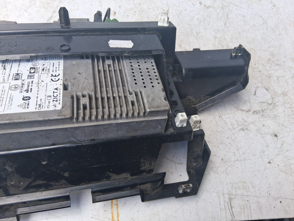 MERCEDES BENZ SPRINTER W907 2020 SAT NAV HEAD UNIT A9079009103