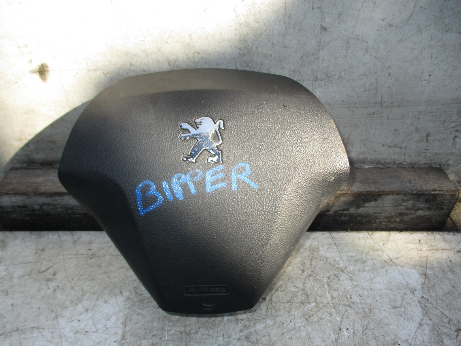 PEUGEOT BIPPER 2013 DRIVER SIDE STEERING WHEEL AIRBAG 07355265260