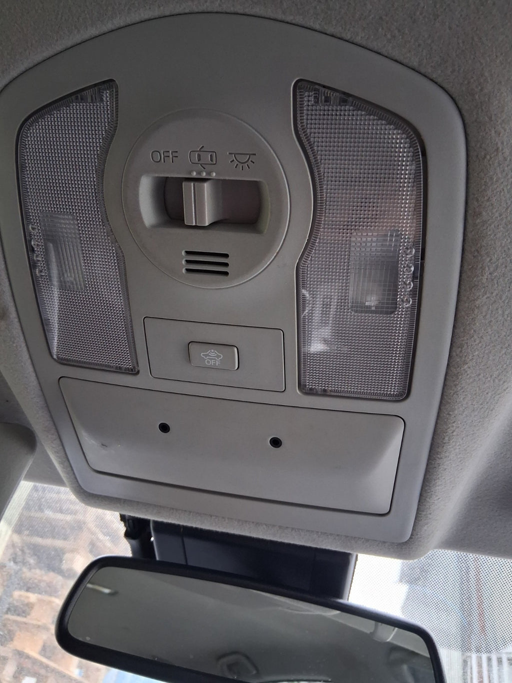 2018 TOYOTA PRIUS V PLUS XW40 FRONT INTERIOR ROOF READING COURTESY LIGHT