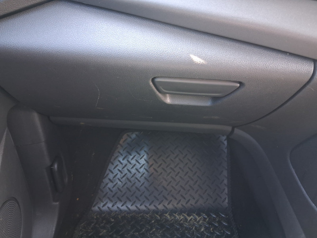 2015 FORD GRAND C MAX MK2 DASHBOARD GLOVE BOX STORAGE COMPARTMENT