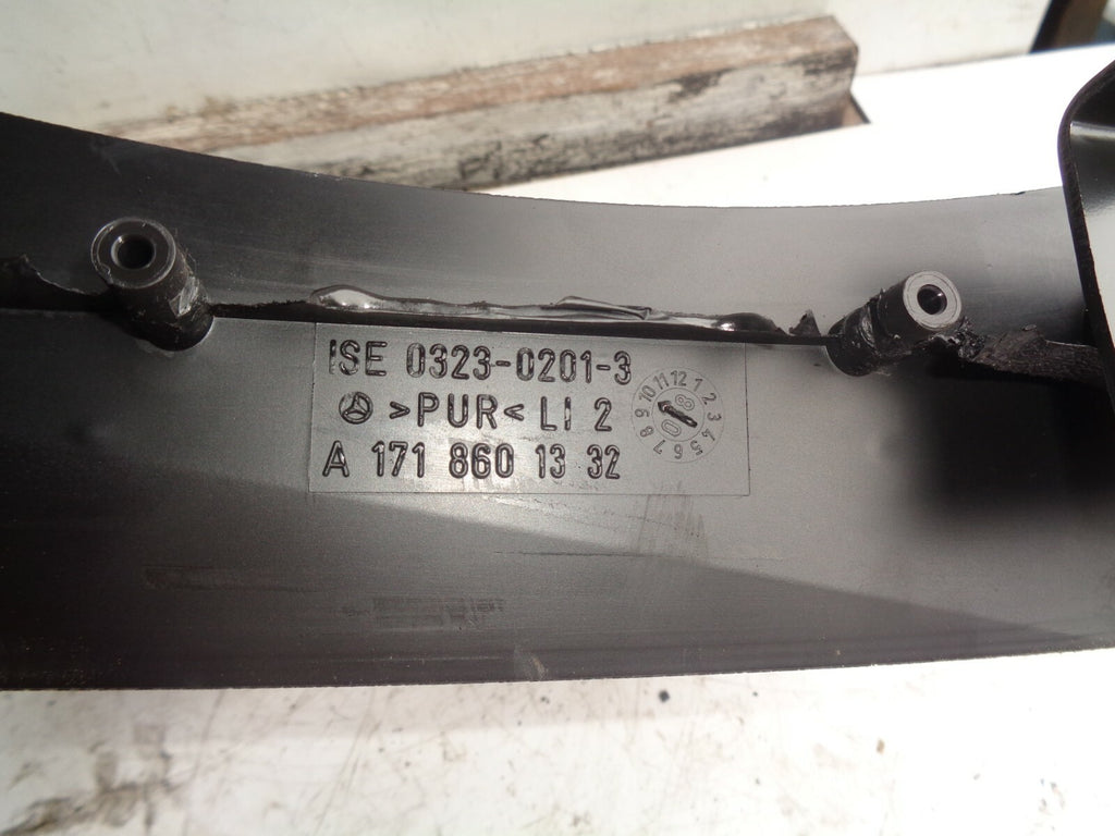 MERCEDES BENZ SLK 2010 CONVERTIBLE PAIR OF HEAD REST ROLL OVER BAR a1718601332
