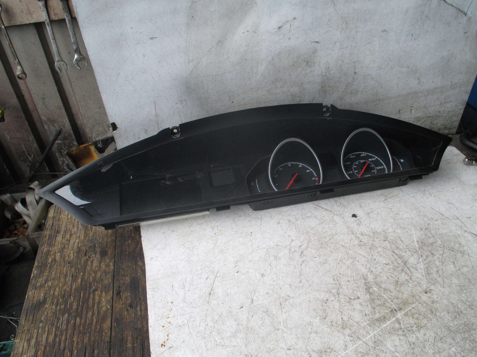 MG 6 2011 1.8 PETROL SPEEDO SPEEDOMETER CLOCKS INSTRUMENT CLUSTER 30043345