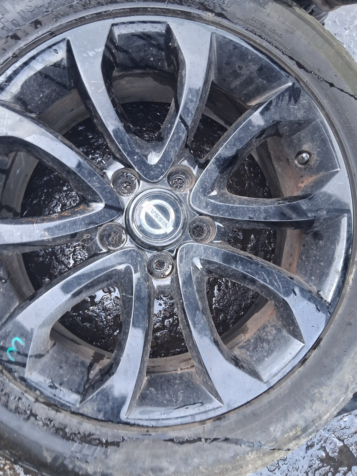 2016 NISSAN JUKE MK1 17 INCH ALLOY WHEEL WITH TYRE 215/55R17