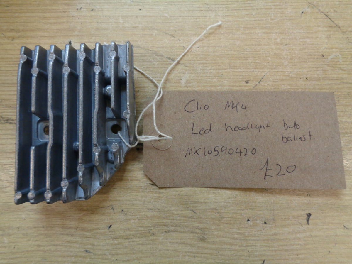 RENAULT CLIO MK4 LED HEADLIGHT BULB BALLAST MK10590420
