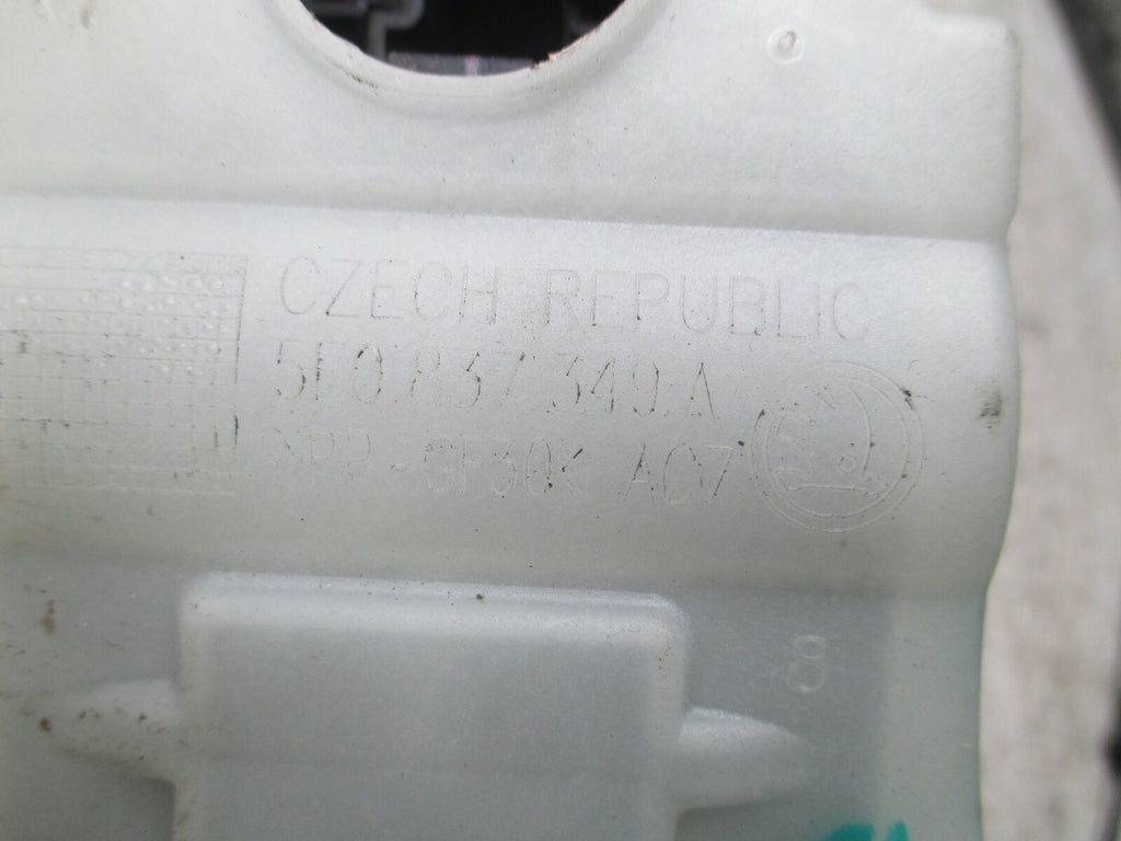 SKODA FABIA 2018 MK3 NJ OSR REAR DRIVER SIDE DOOR LOCK MECHANISM 5E0837349