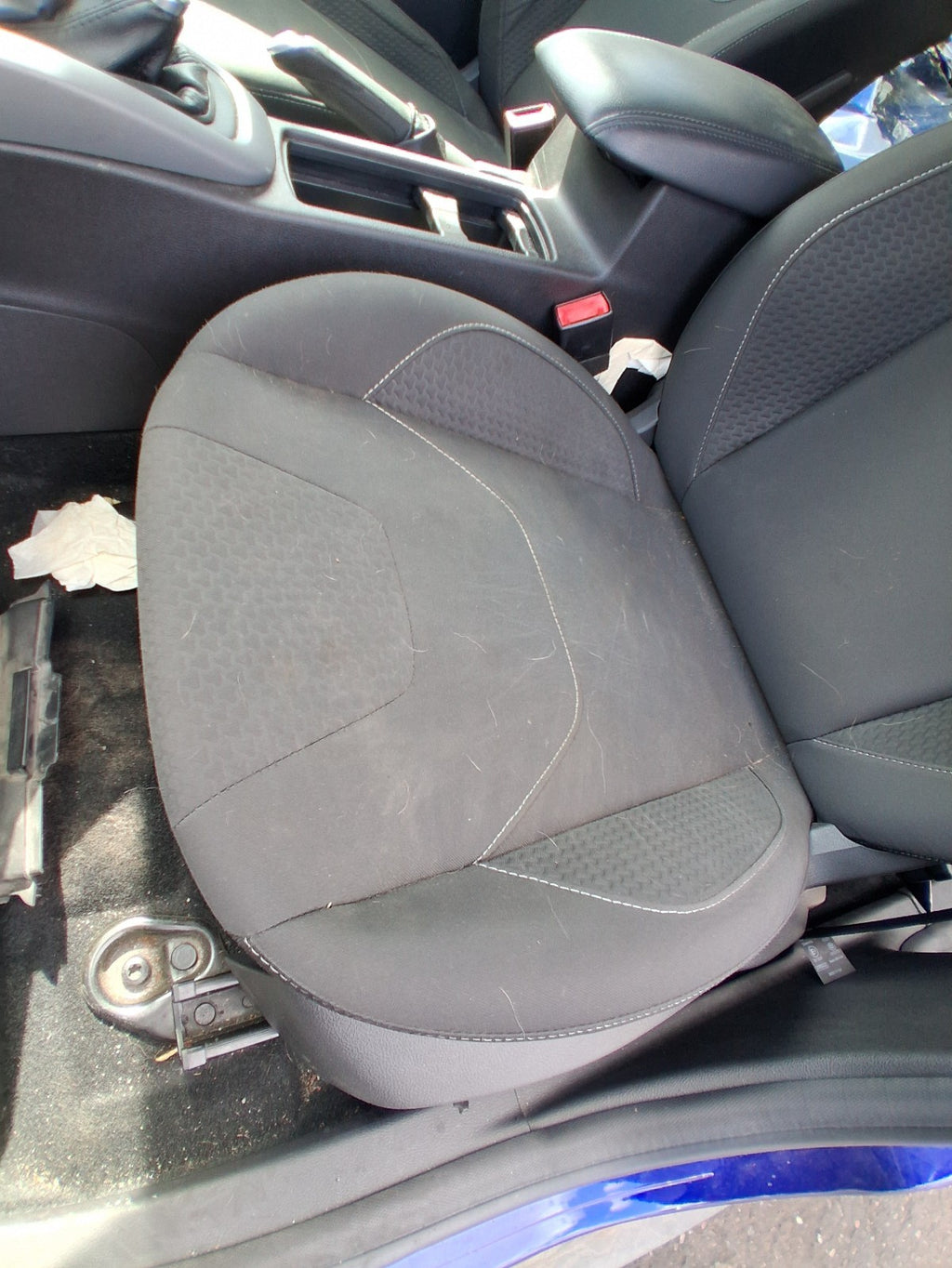 2015 FORD FOCUS MK3 HATCHBACK NSF PASSENGER SIDE FRONT COMPLETE SEAT FABRIC
