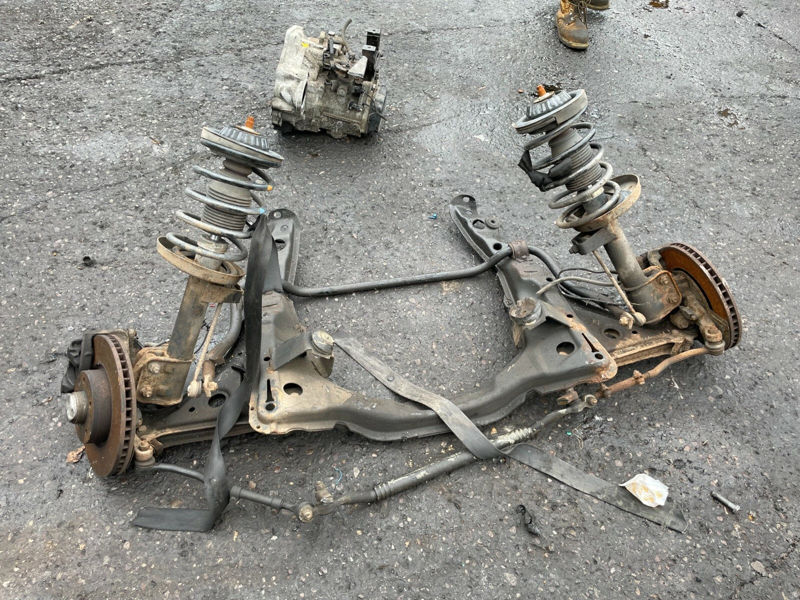 VAUXHALL OMEGA 2001 2.2 PETROL OS DRIVER SIDE LEG SHOCK SPRING HUB COMPLETE