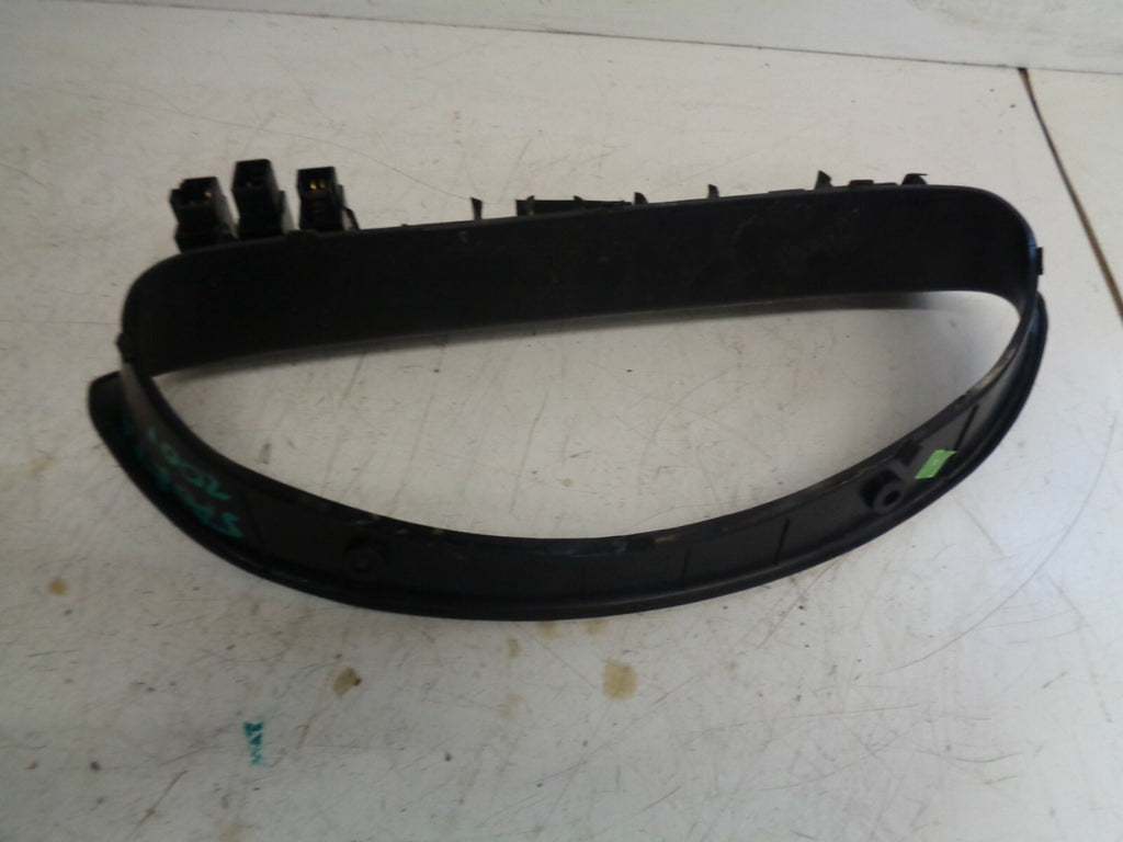 KIA SPORTAGE MK1 2001 SPEEDO CLOCK SURROUND HAZARD WIPER MIRROR SWITCH
