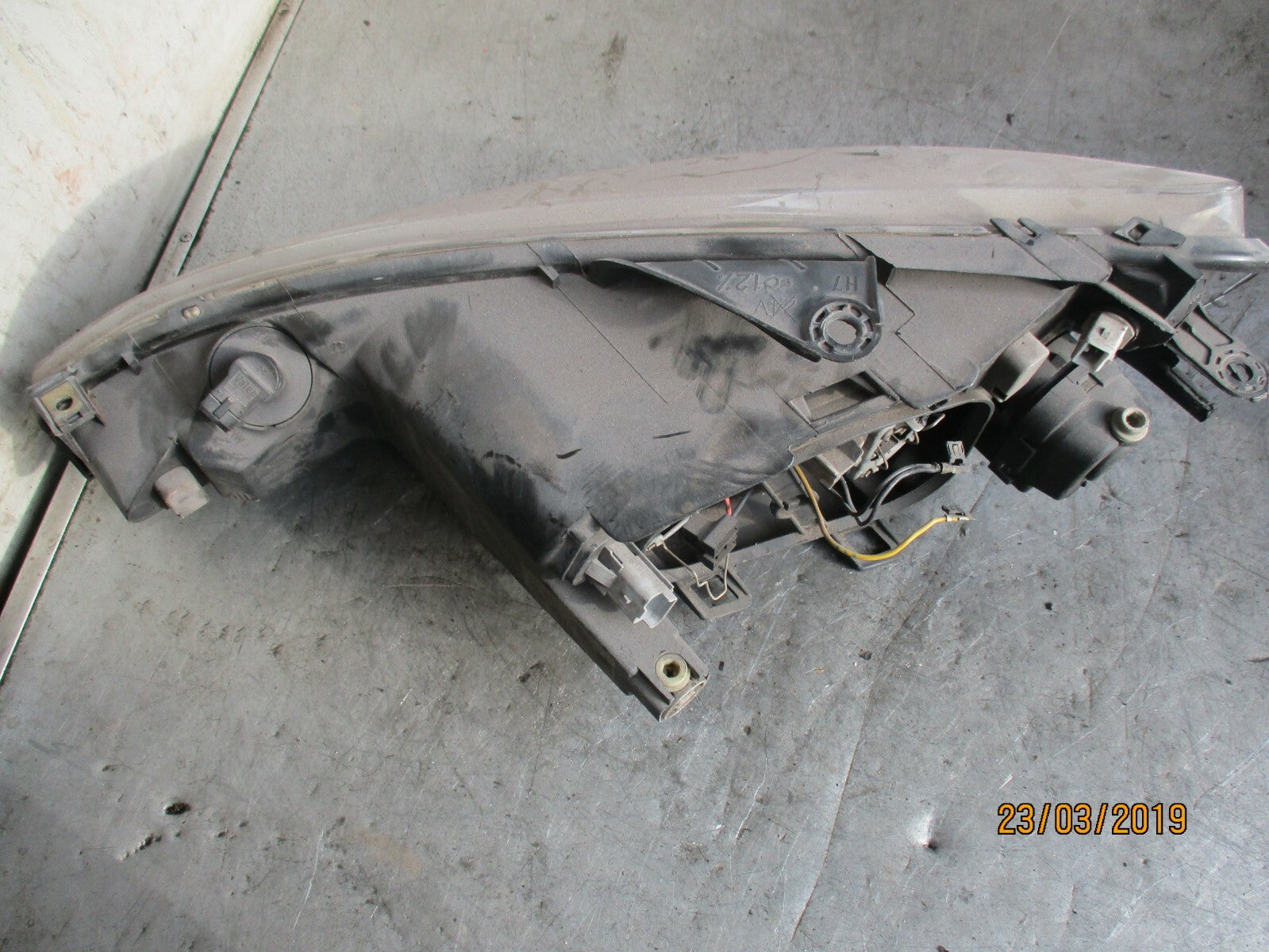 PEUGEOT 206 OS DRIVER SIDE FRONT HEADLIGHT HEADLAMP 9630869680
