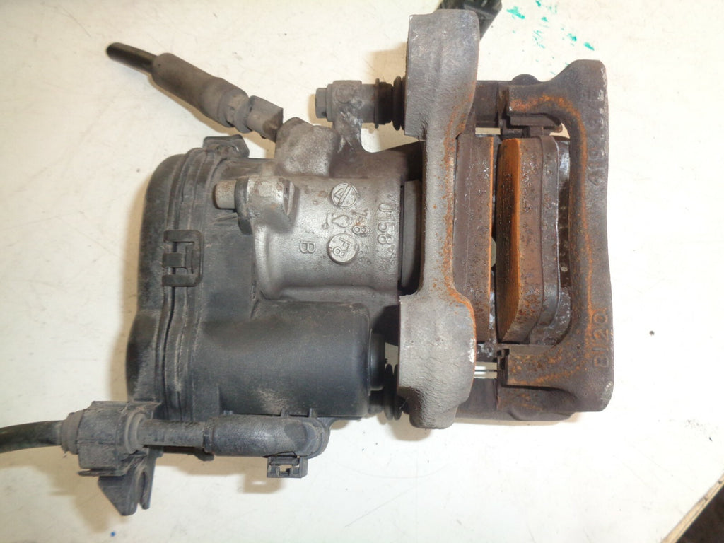 MERCEDES BENZ CLA 2018 2.1 DIESEL OSR DRIVER SIDE REAR ELECTRIC BRAKE CALIPER