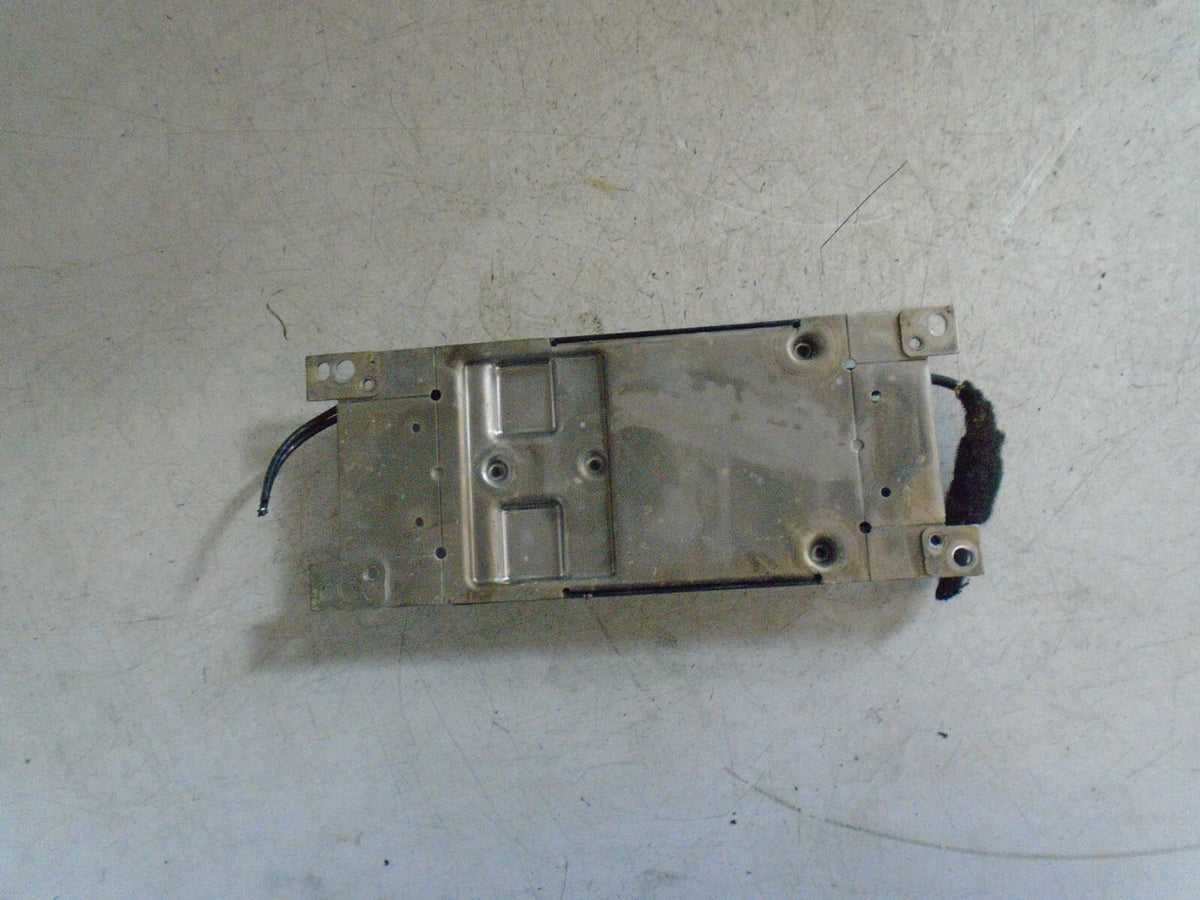 BMW 1 SERIES 2015 F20 F21 TELEMATICS CONTROL MODULE 938965701