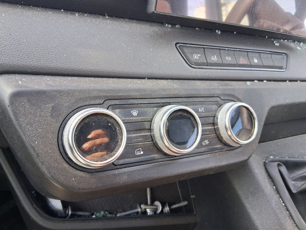 2025 RENAULT MASTER MK4 DIGITAL AC HEATER CLIMATE CONTROL SWITCH PANEL