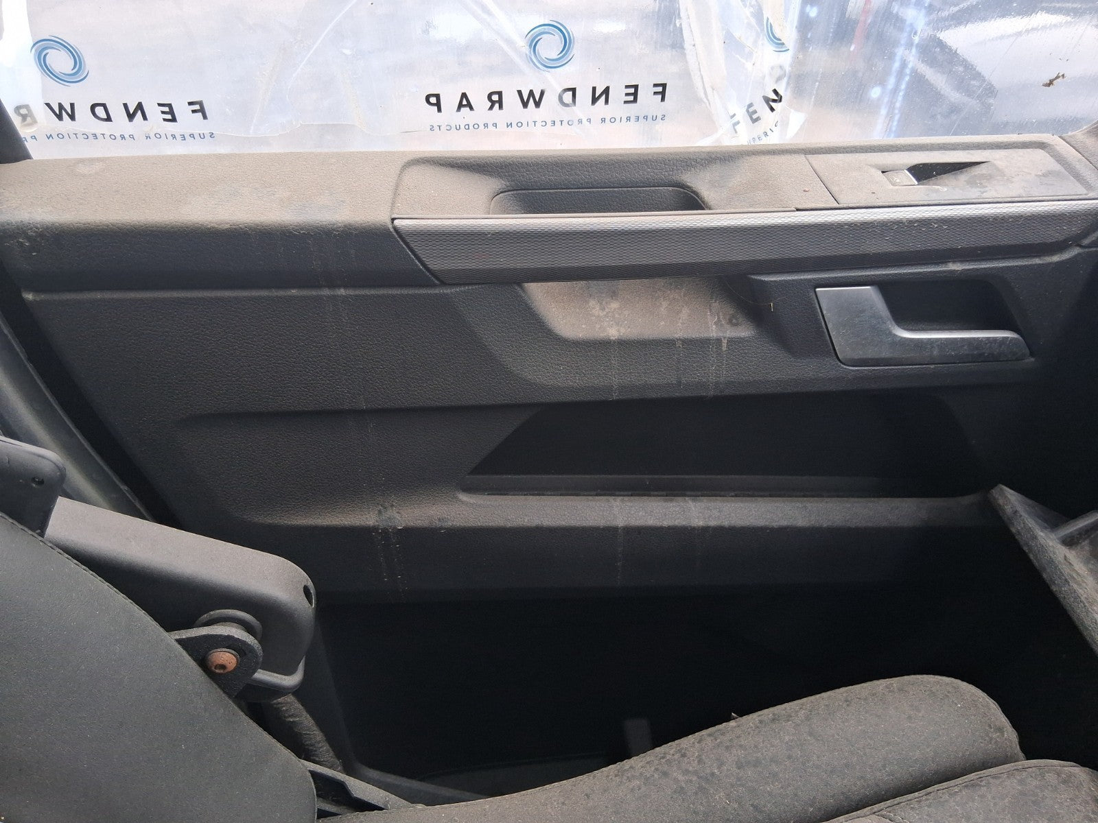 2023 VOLKSWAGEN CARAVELLE T6.1 NSF PASSENGER SIDE FRONT WINDOW MOTOR & REGULATOR