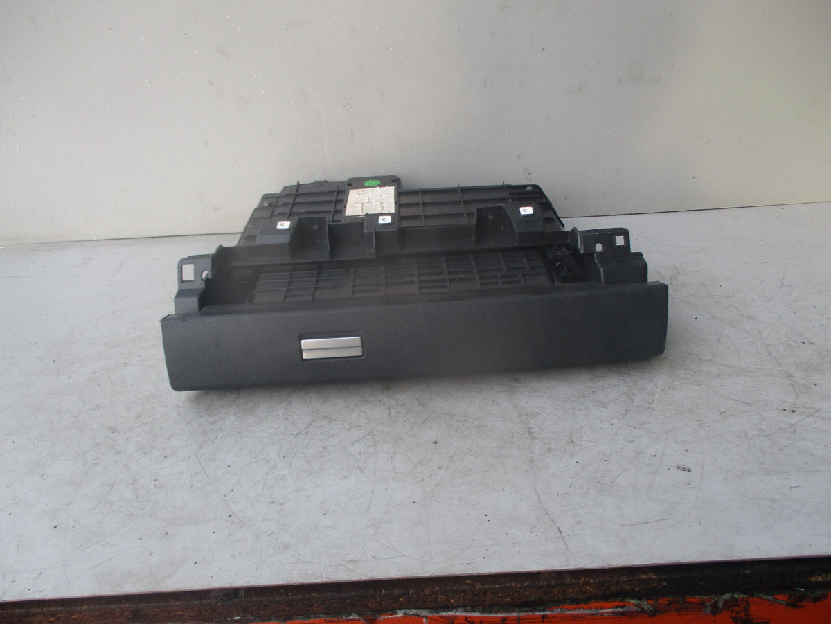 CITROEN C4 MK3 2020 UPPER DASHBOARD STORAGE GLOVEBOX 9833549680