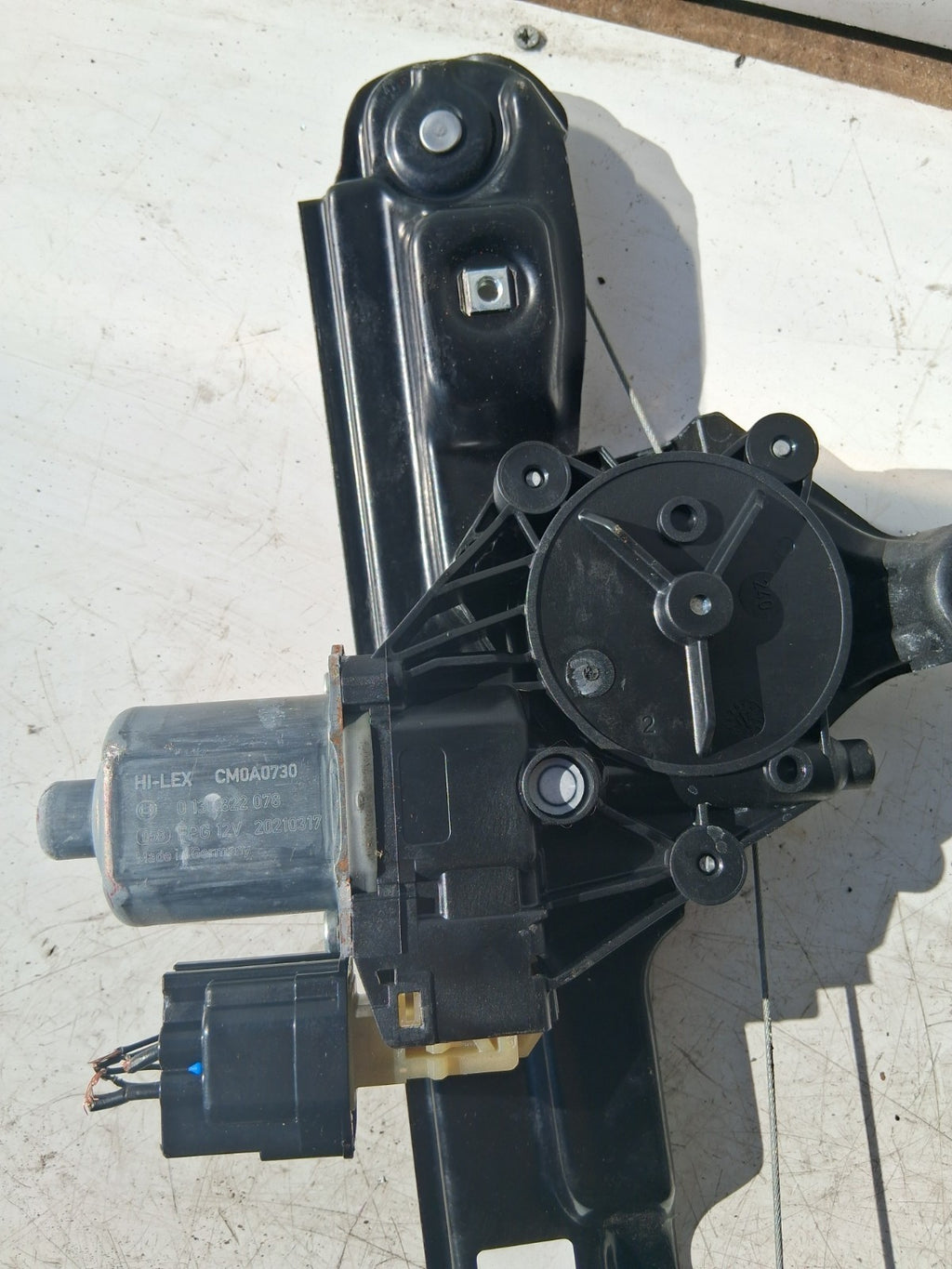 2021 FORD ECOSPORT 71 OSF DRIVER SIDE FRONT WINDOW REGULATOR & MOTOR 0130822078
