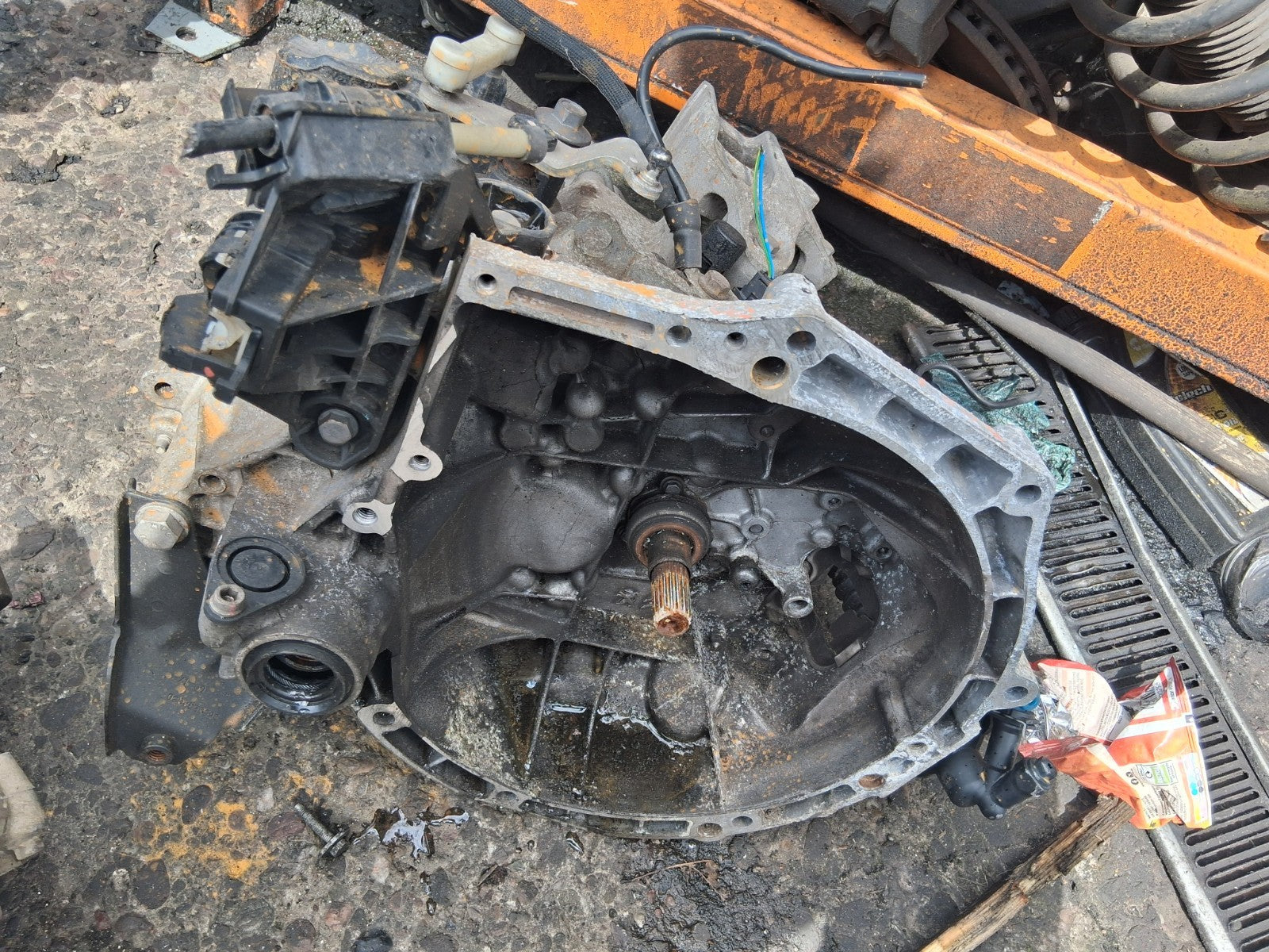 2012 PEUGEOT 208 1.2 PETROL 5 SPEED MANUAL GEARBOX 20A701