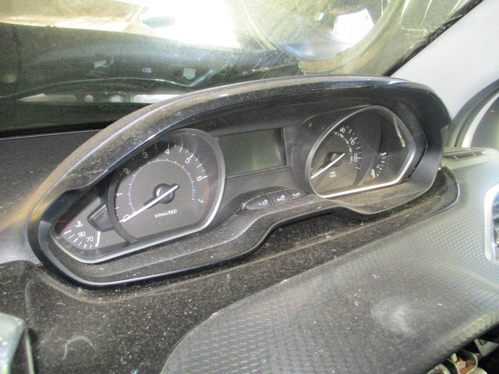 PEUGEOT 208 2017 1.2 PETROL MANUAL SPEEDO SPEEDOMETER INSTRUMENT CLUSTER